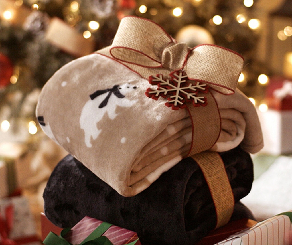 Berkshire Throw, Christmas in July