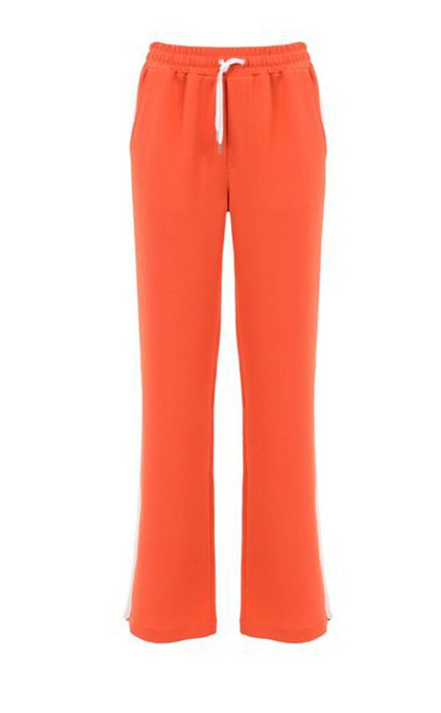 ESC: Dare to Wear Rita Ora