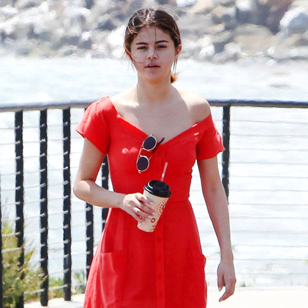 Did Selena Gomez Just Make Flip-Flops Chic?