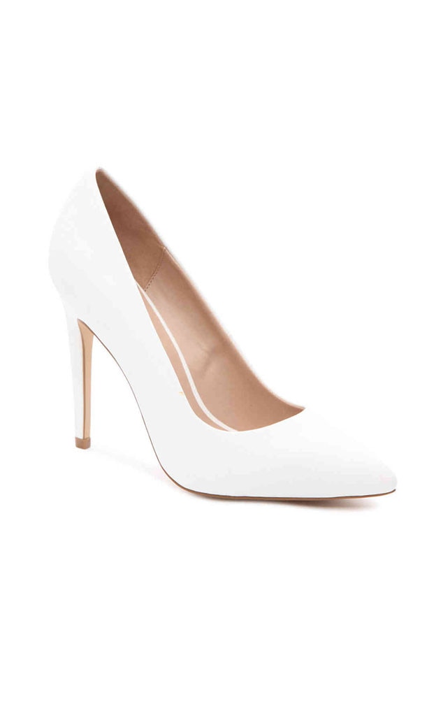 ESC: Zendaya White Pump