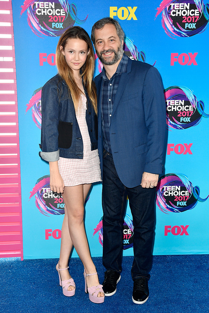 Iris Apatow & Judd Apatow from Teen Choice Awards 2017: Red Carpet