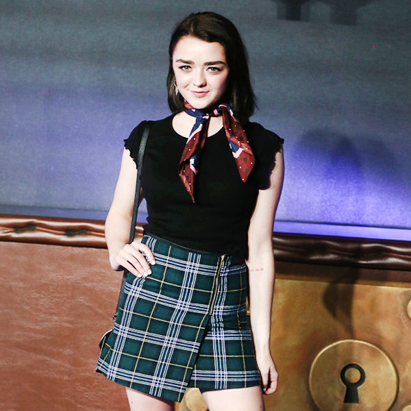 Maisie Williams' School Skirt Makes Us Want to Head Back to Class