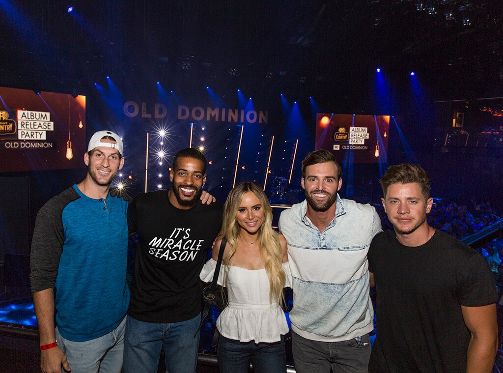 Amanda Stanton, Robby Hayes, Jef Holm, Chase McNary, Eric Bigger