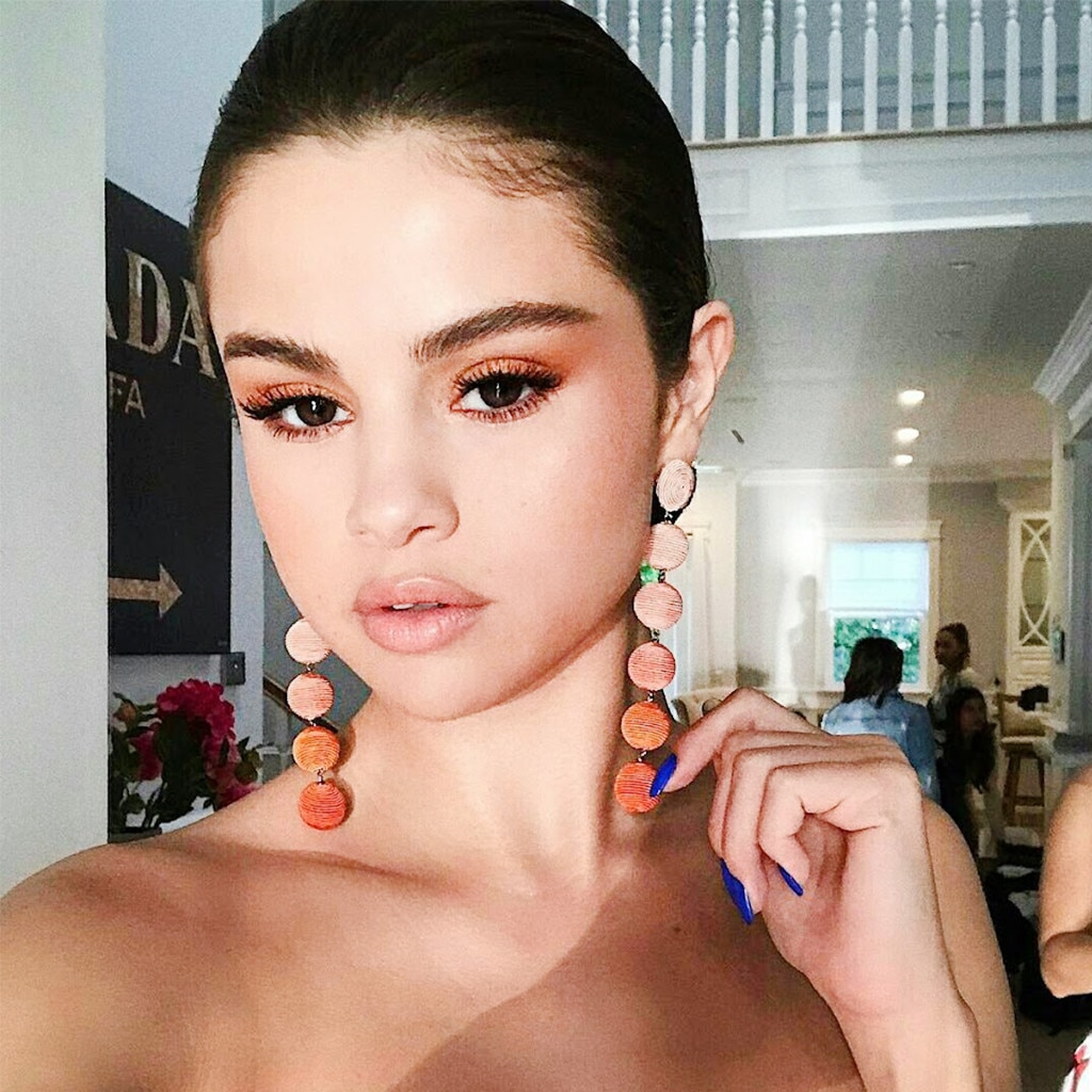 ESC: Selena Gomez