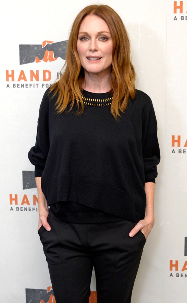 Julianne Moore, Hand in Hand: A Benefit for Hurricane Relief