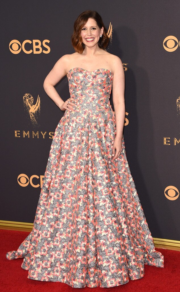 Vanessa Bayer, 2017 Emmy Awards, Arrivals