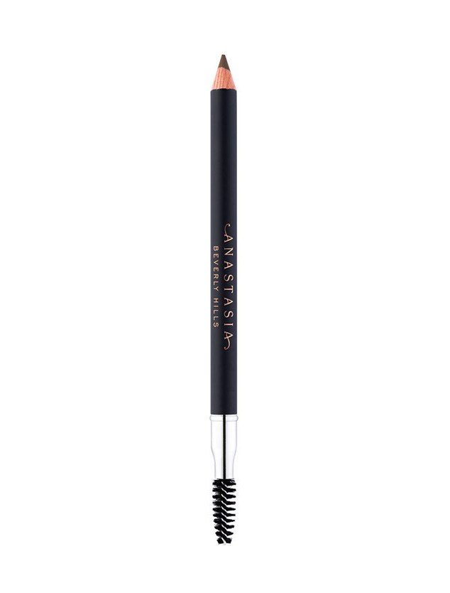ESC: Shay Mitchell Beauty Market