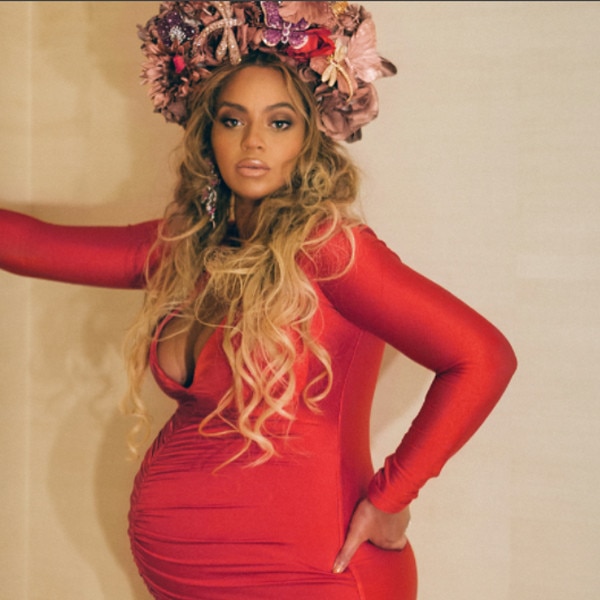 ESC: Beyonce-Inspired Maternity Halloween Outfits