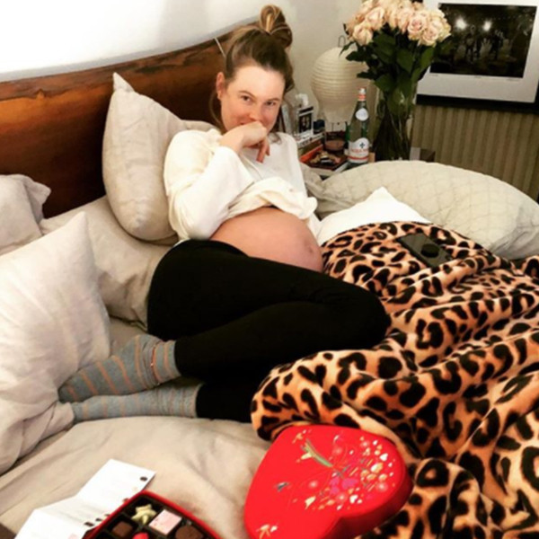 Adam Levine Spoils Pregnant Behati Prinsloo in Bed on Valentine's Day