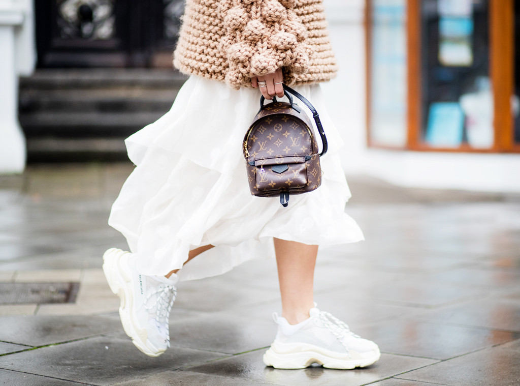 Shopping: Sneakers Shopping: Sneakers