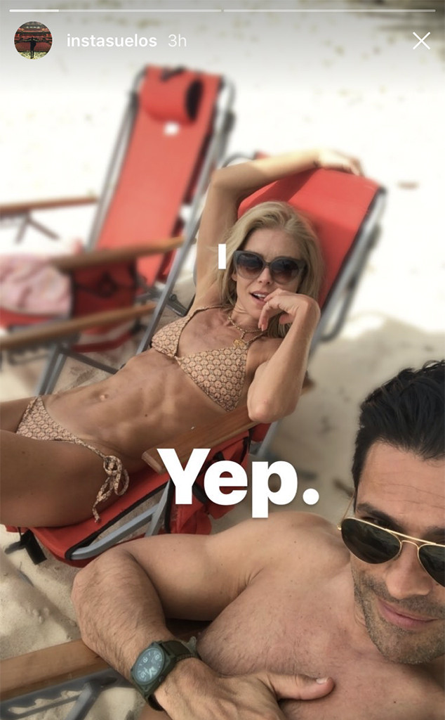 Kelly Ripa, Bikini, Mark Consuelos