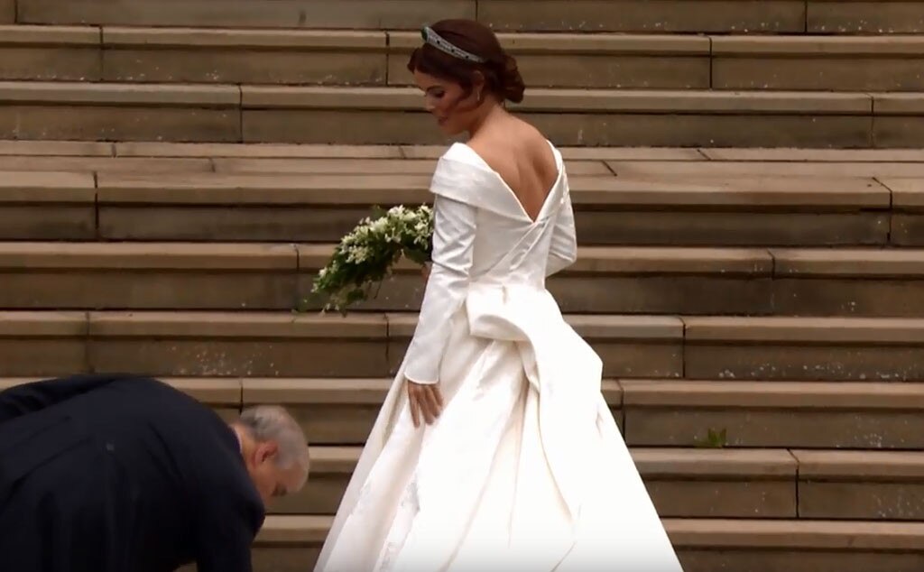 2019 year - Maid of Honor Princess Beatrice Just Arrived to Princess Eugenies Wedding 2019 year