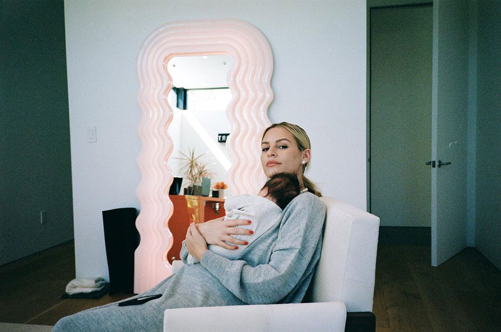 Morgan Stewart, Row McGraw