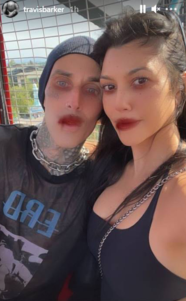 Travis Barker, Kourtney Kardashian, Instagram