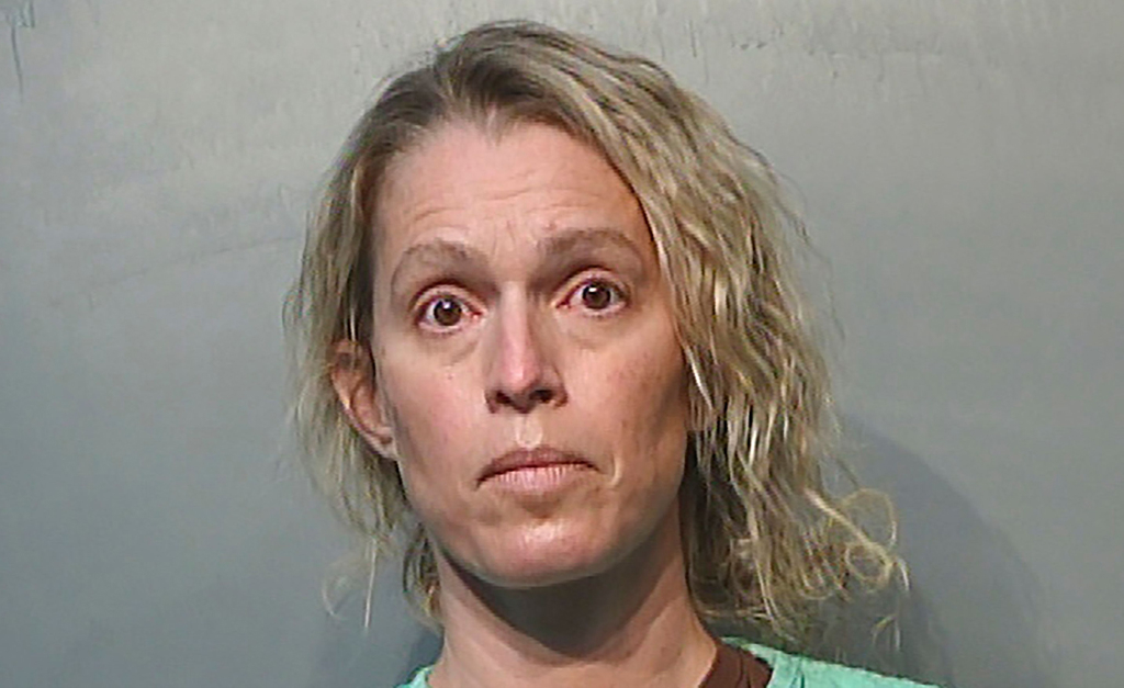 Jennifer Woodley, Mugshot