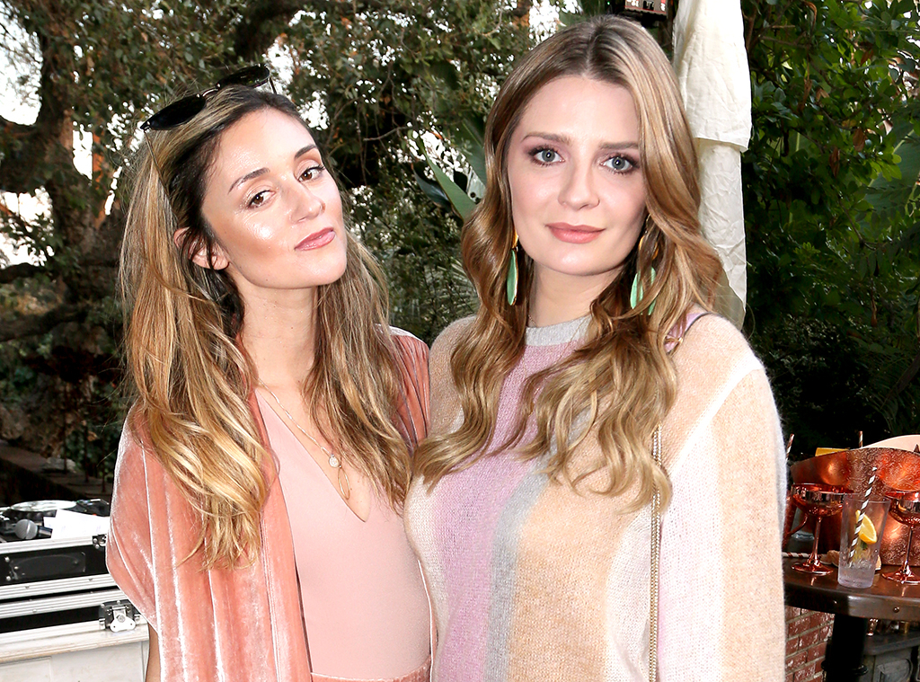 Caroline DAmore, Mischa Barton