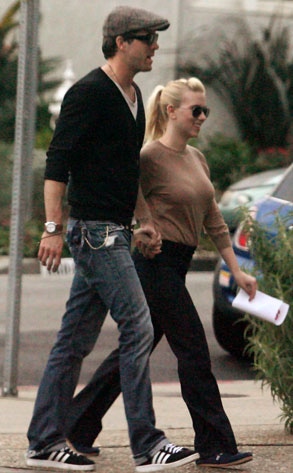 Scarlett Johansson, Ryan Reynolds