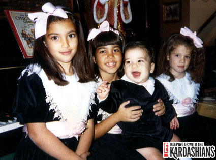 Kim, Kourtney, Rob & Khloé Kardashian from Kardashian Family Album | E ...