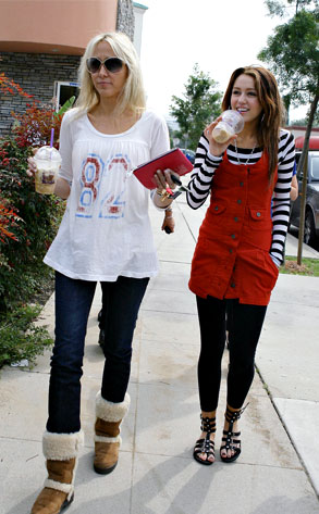 Miley Cyrus And Mom Leticia From The Big Picture Todays Hot Photos E 4177