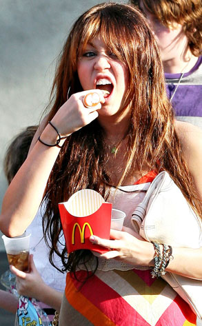 Tasty Treat from Miley Cyrus' Goofy Faces | E! News