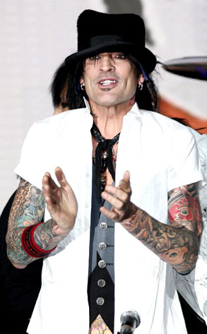 Tommy Lee from The Big Picture: Today's Hot Photos | E! News