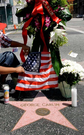 George Carlin, Hollywood Walk of Fame Memorial Wreath