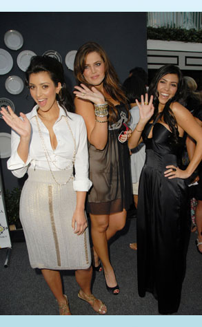 Kim Khloe And Kourtney Kardashian From The Big Picture Todays Hot
