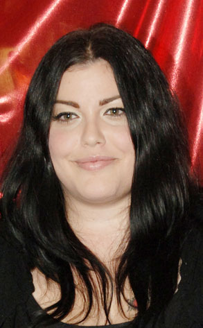 Mia Tyler Disengages From Fiancé | E! News