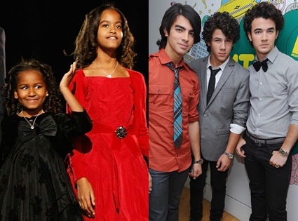 Malia Obama, Sasha Obama, The Jonas Brothers