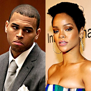 Rihanna's Leaked Photo May Plug Up Chris Brown Case | E! News