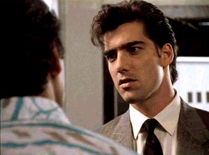 Wiseguy's Ken Wahl in the Poor House | E! News