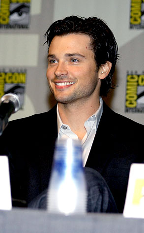 Tom Welling Smallville From See The Tv Stars At Comic Con 2009