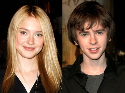 Dakota Fanning, Freddie Highmore