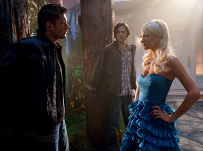 Jensen Ackles, Jared Padalecki, Paris Hilton, Supernatural