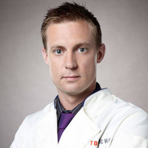 Top Chef Masters Season 5 Bryan Voltaggio to Compete, Mindy Kaling to