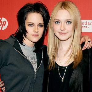 Kristen Stewart on Kissing Dakota Fanning: Nothing Romantic About It ...