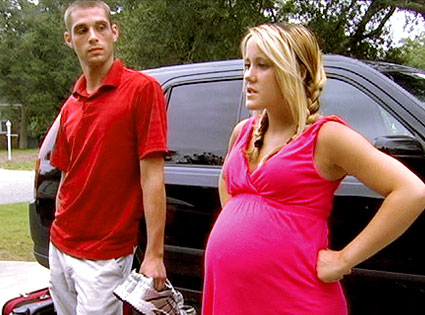 Jenelle Evans From 16 And Pregnants Teen Moms Where Are They Now E News 