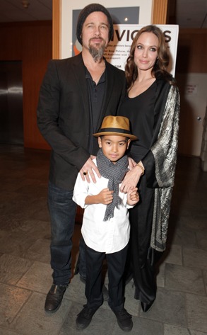 Brad Pitt Kauft Sohn Maddox Ein Motorrad Zum 11 Geburtstag E News