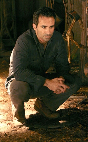 Lost, Nestor Carbonell