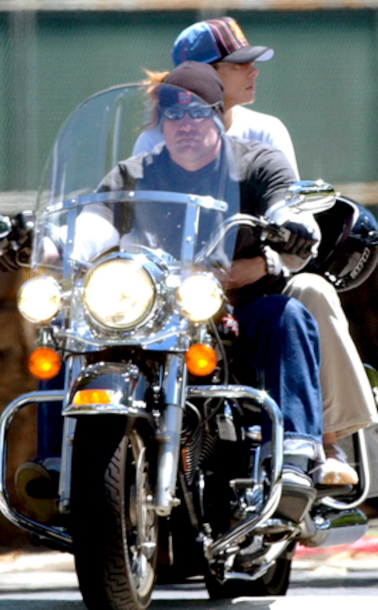 Sandra Bullock, Jesse James