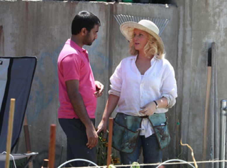 PARKS AND RECREATION, Amy Poehler, Aziz Ansari