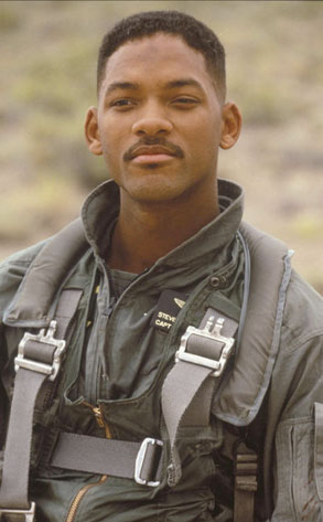 ミリタリー Will Smith Independence day Will Smith Not Returning for Independence Day 2, Says Director