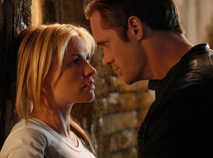 TRUE BLOOD, Anna Paquin, Alexander Skarsgard