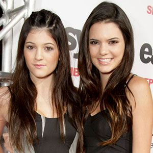 Are Kendall Kylie Jenner Too Young To Be Out On The Scene Sans Sisters E Online Au