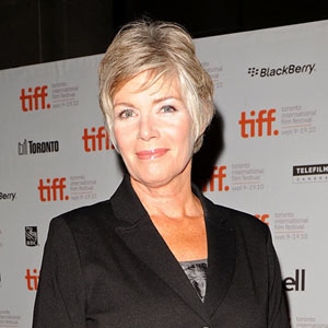 Kelly McGillis and Girlfriend Tie the Knot! - E! Online