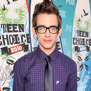 Glee Star Kevin McHale Talks To Troubled Gay Youths