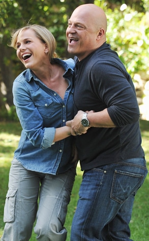 No Ordinary Family, Julie Benz, Michael Chiklis