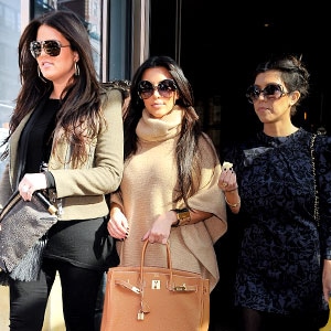  Khloe Kardashian, Kim Kardashian, Kourtney Kardashian