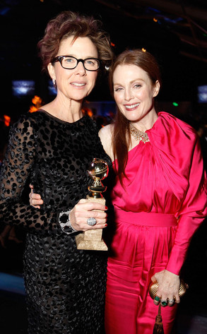 Annette Bening And Julianne Moore From 2011 Golden Globes Party Pics E