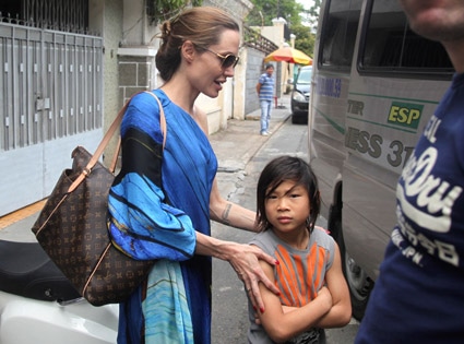 Angelina Jolie, Pax Jolie-Pitt